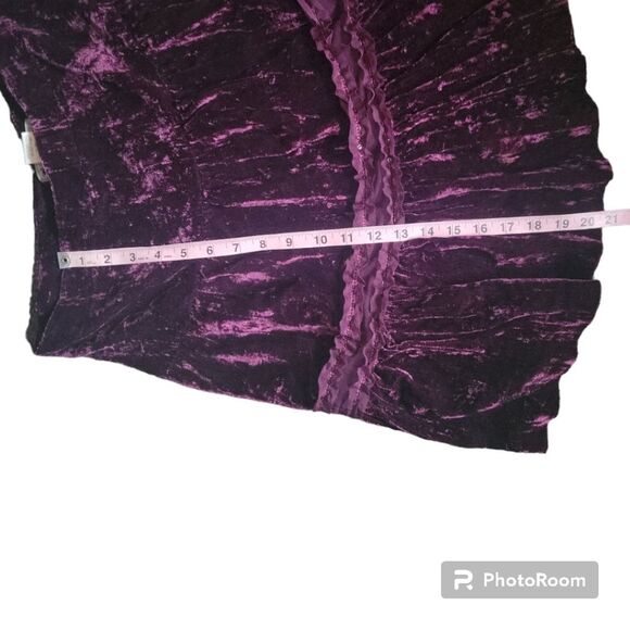 STARCITY BURGUNDY VELVET SKIRT - 7 - Picture 8 of 8